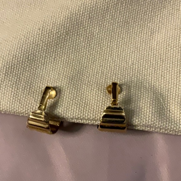 Gold tone hoop clip on earrings - Picture 5 of 5